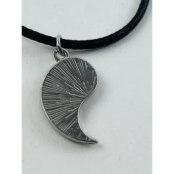 Claire’s Green Blue Purple Pendant Mood Yin Yang Moon Choker Necklace Costume Ch - Picture 12 of 16